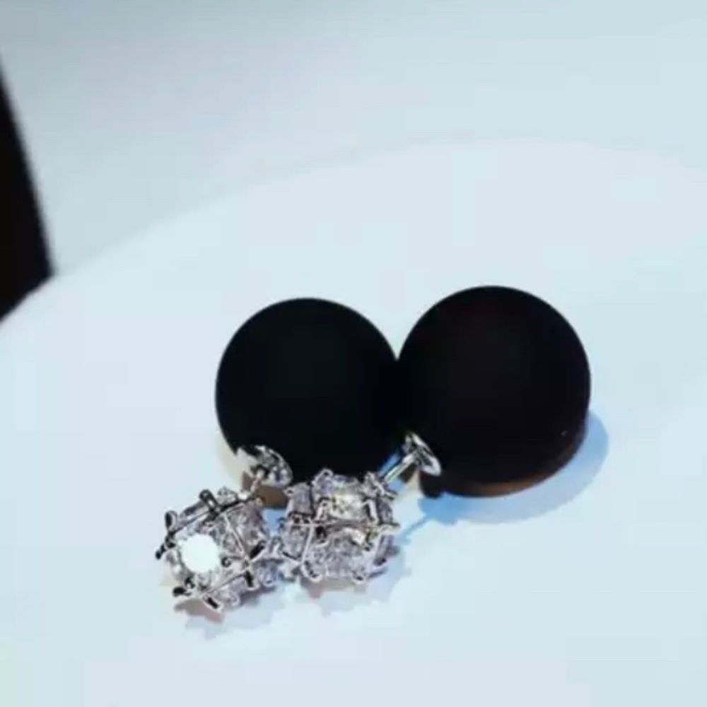 Reversible Earrings - Black and Diamond